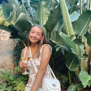 Meet your Posher, Grace